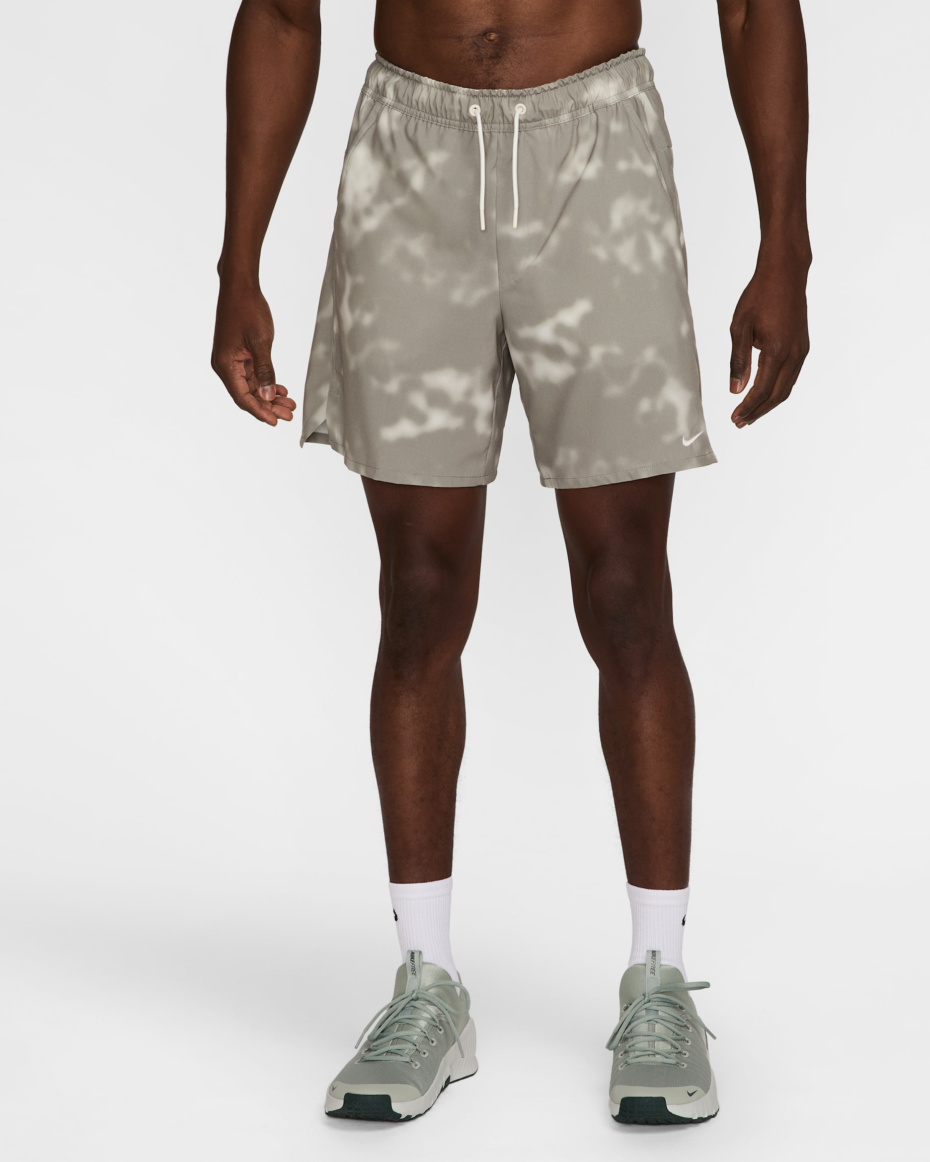 Nike Unlimited Men's Dri-FIT 7